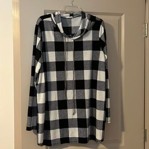 Stretchy Chic Soul hooded tunic